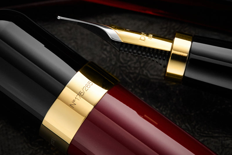 Diplomat XO Fountain Pen - Lacquered Burgundy/Gold (Special Edition)