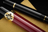 Diplomat XO Fountain Pen - Lacquered Burgundy/Gold (Special Edition)