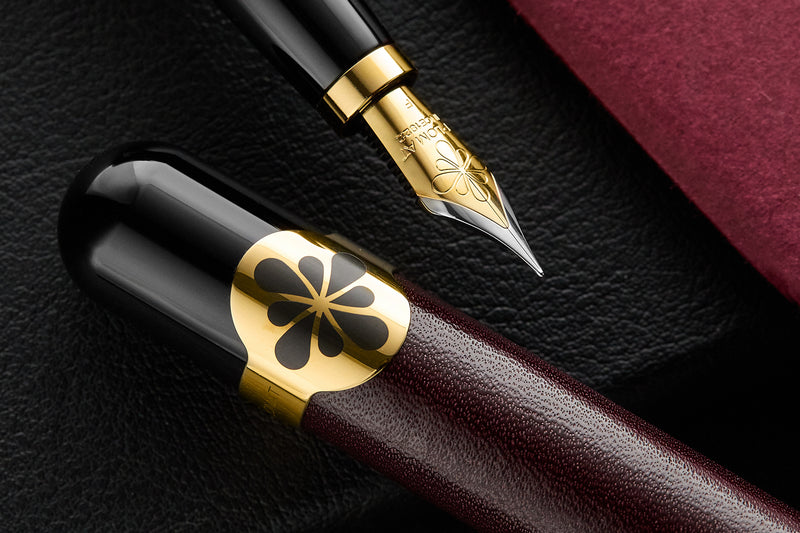 Diplomat XO Fountain Pen - Leather Dark Red (Special Edition)