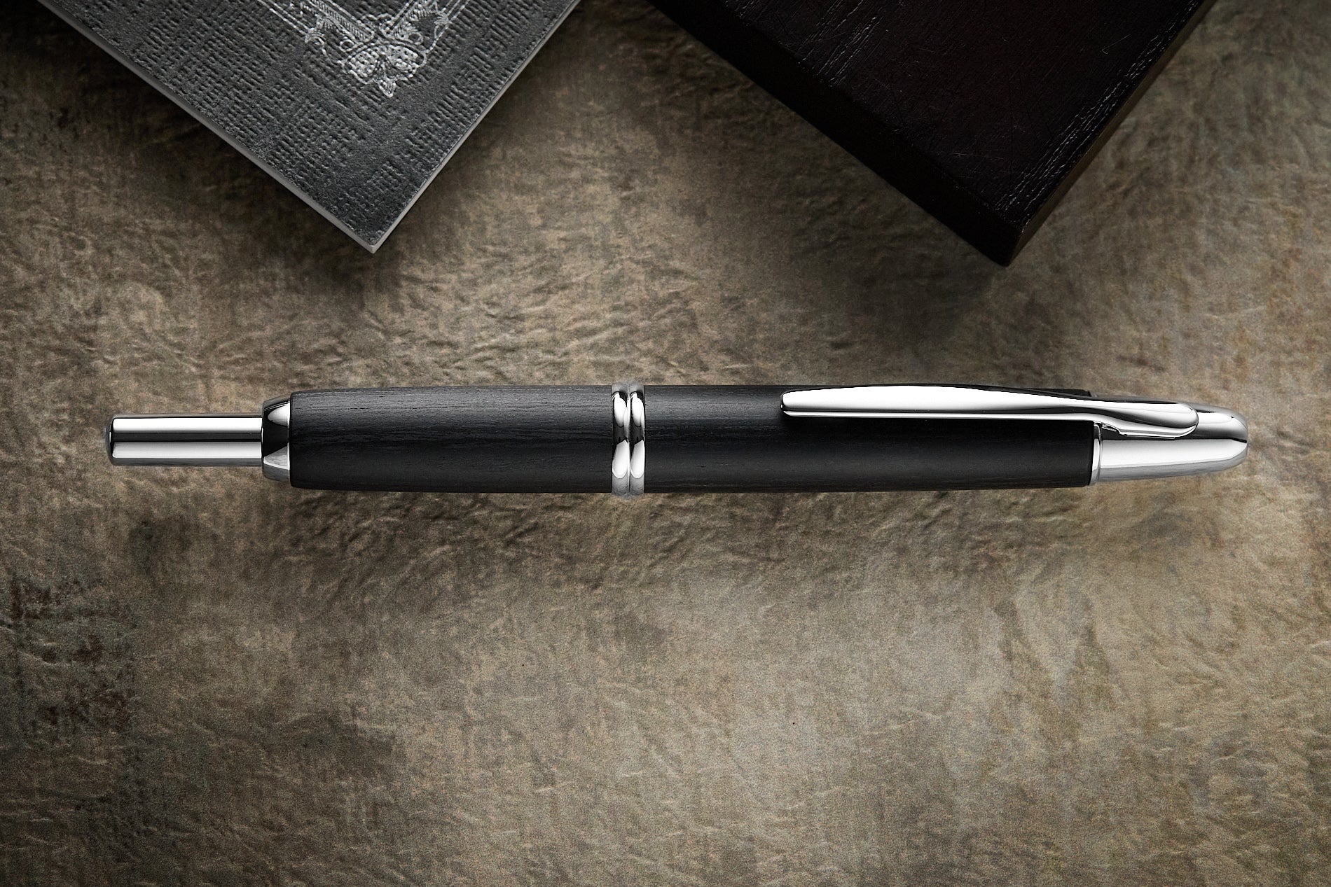 Pilot Vanishing Point Fountain Pen - Birchwood Black