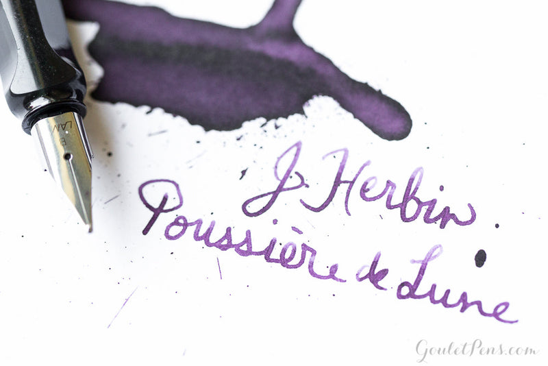 Jacques Herbin Poussière de Lune: Ink Review