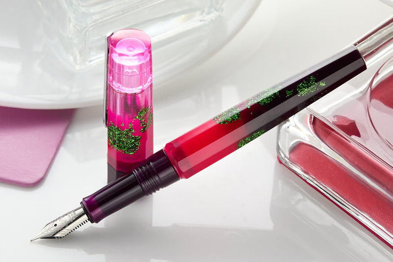 BENU Euphoria Fountain Pen - Blackberry Mint (Special Edition)