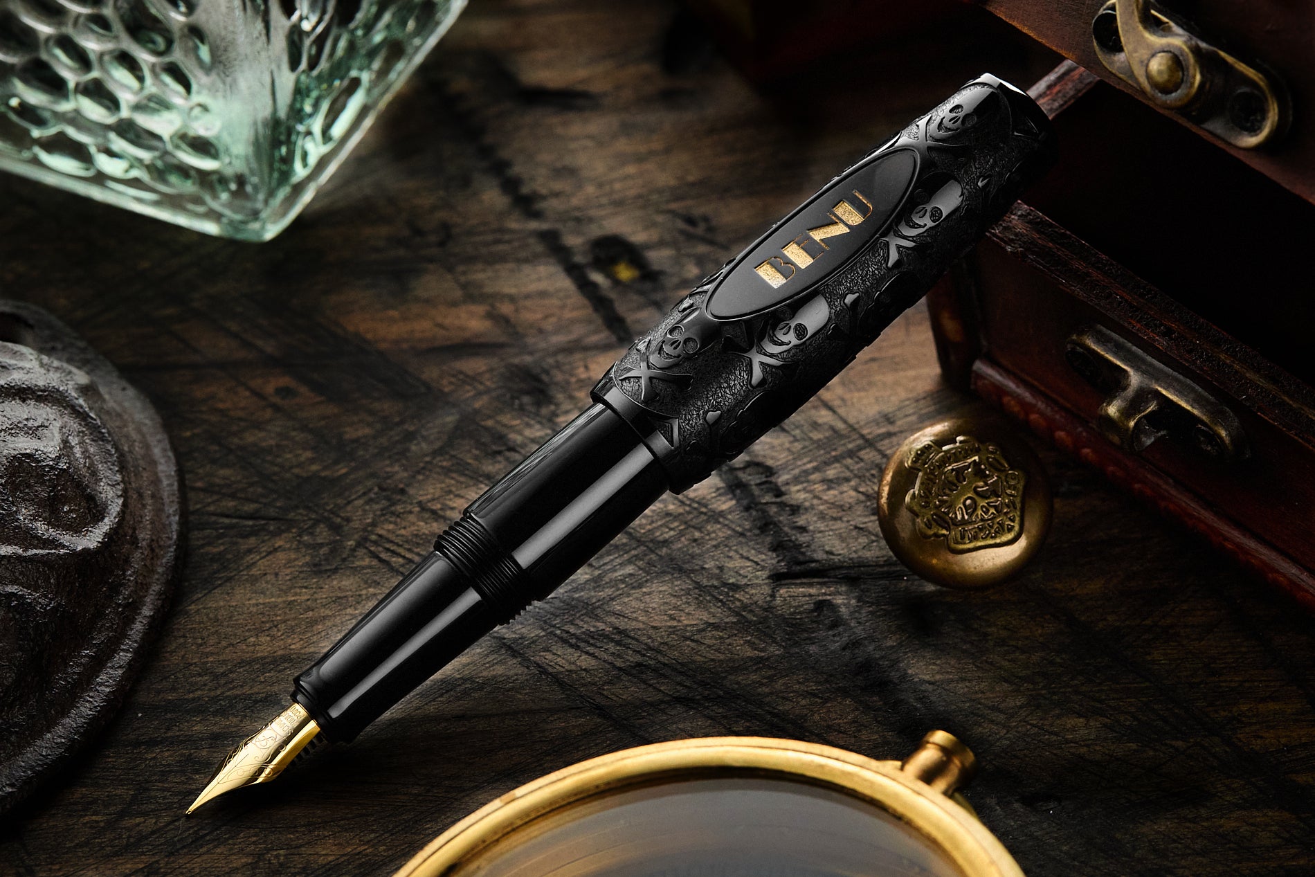 BENU Pixie Fountain Pen - Jolly Roger Black