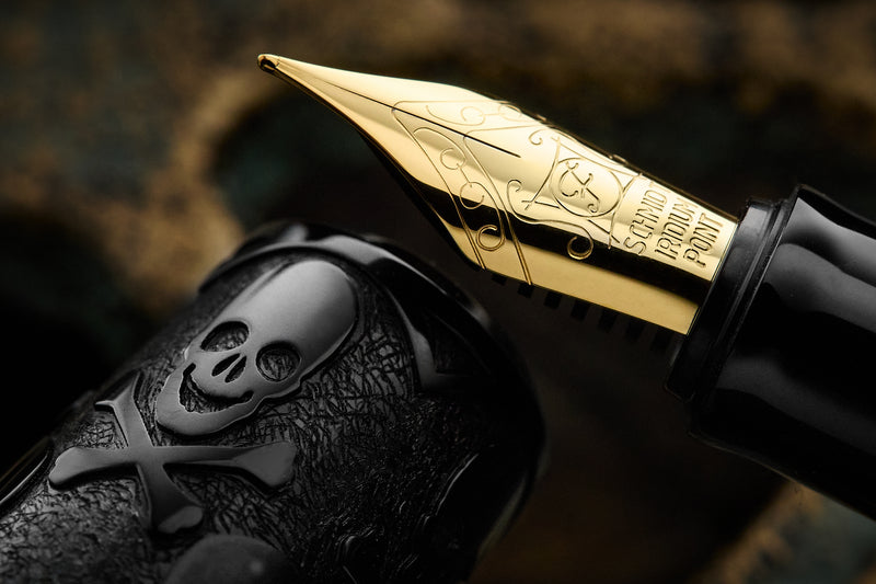 BENU Pixie Fountain Pen - Jolly Roger Black