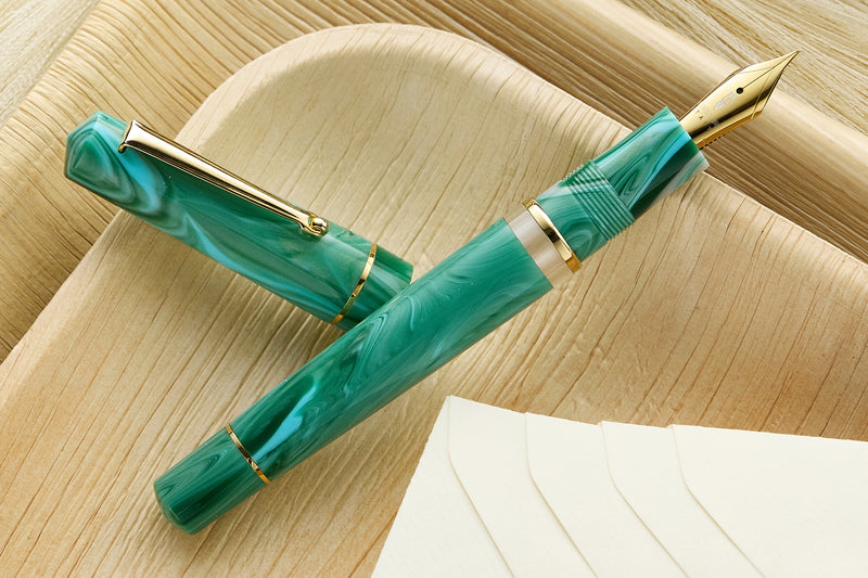 Delta Duna Fountain Pen - Vortex