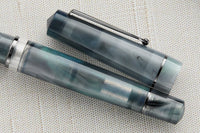 Delta Duna Fountain Pen - Zephyr