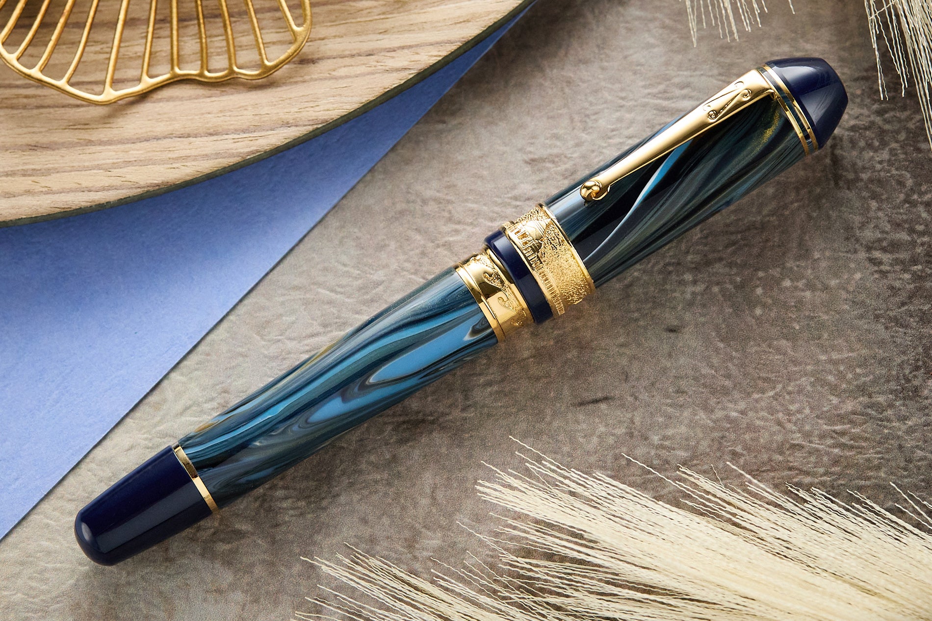 Delta NAPOLI Fountain Pen (Special Edition)