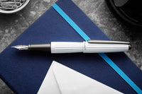 Diplomat Aero Fountain Pen - Lacquered White