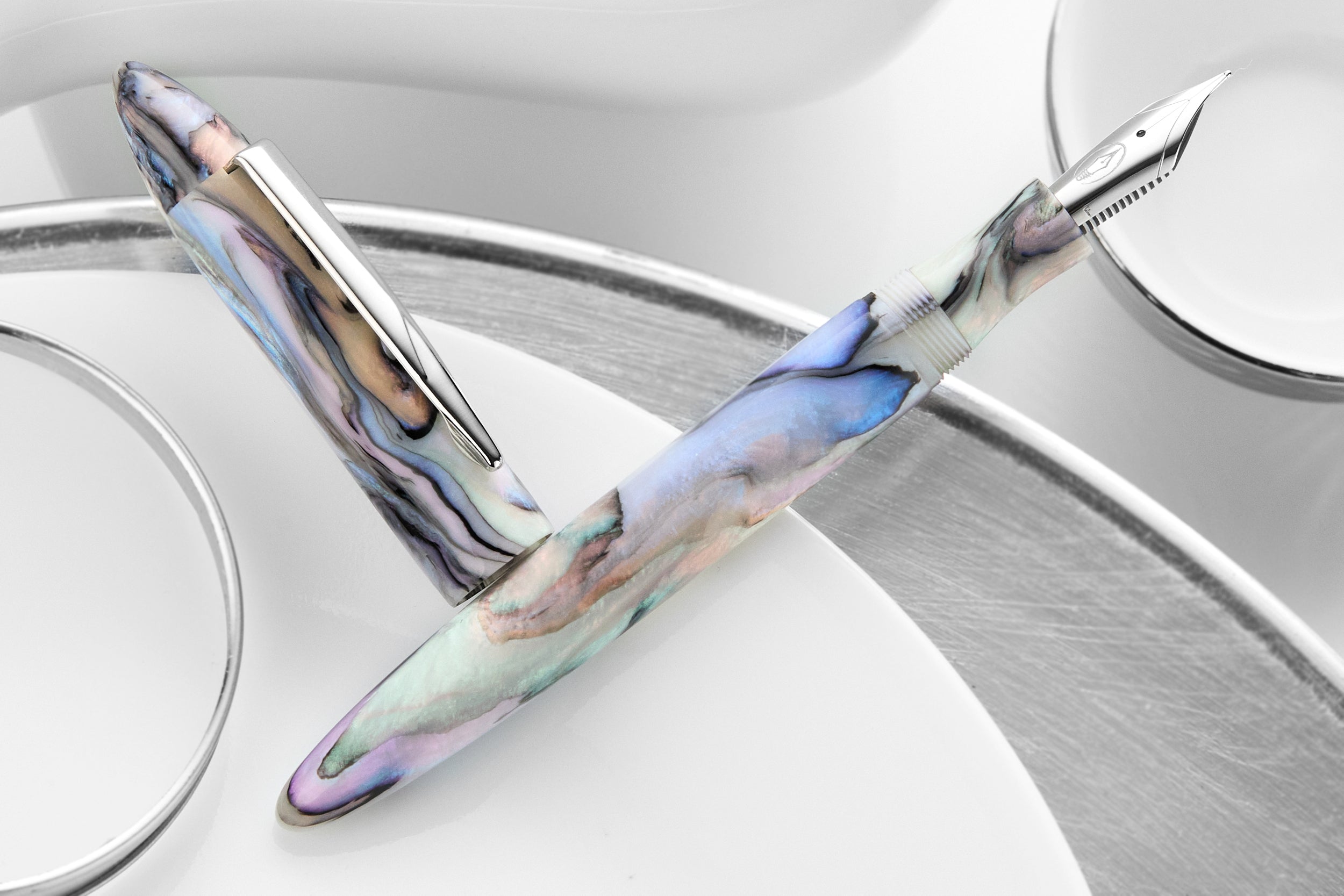 Edison Premiere Fountain Pen - Papillon Light (Limited Edition)