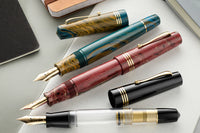 Maiora Everest Fountain Pen - Vulcania