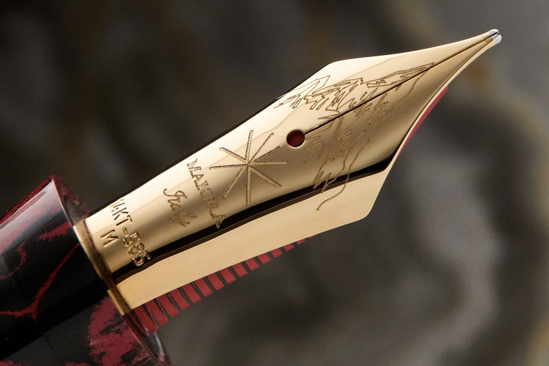 Maiora Everest Fountain Pen - Vulcania