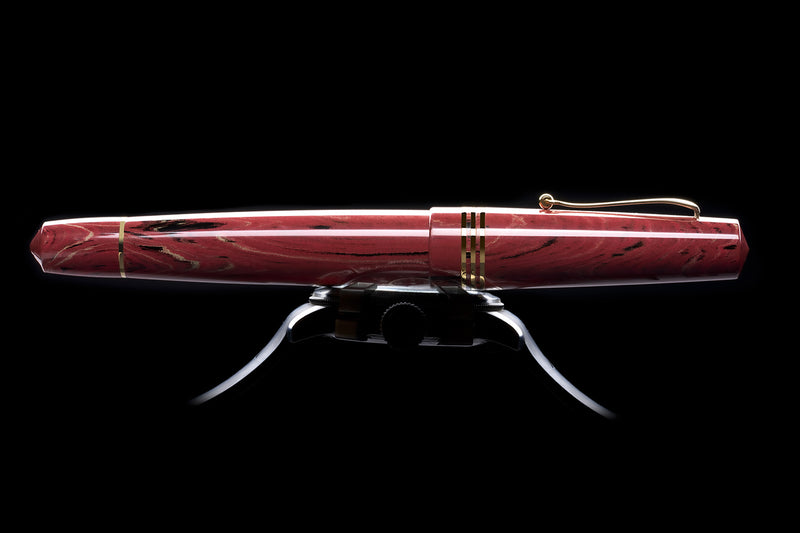 Maiora Everest Fountain Pen - Vulcania
