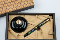 Namiki Yukari Maki-e Fountain Pen - Bumblebee (Limited Edition)