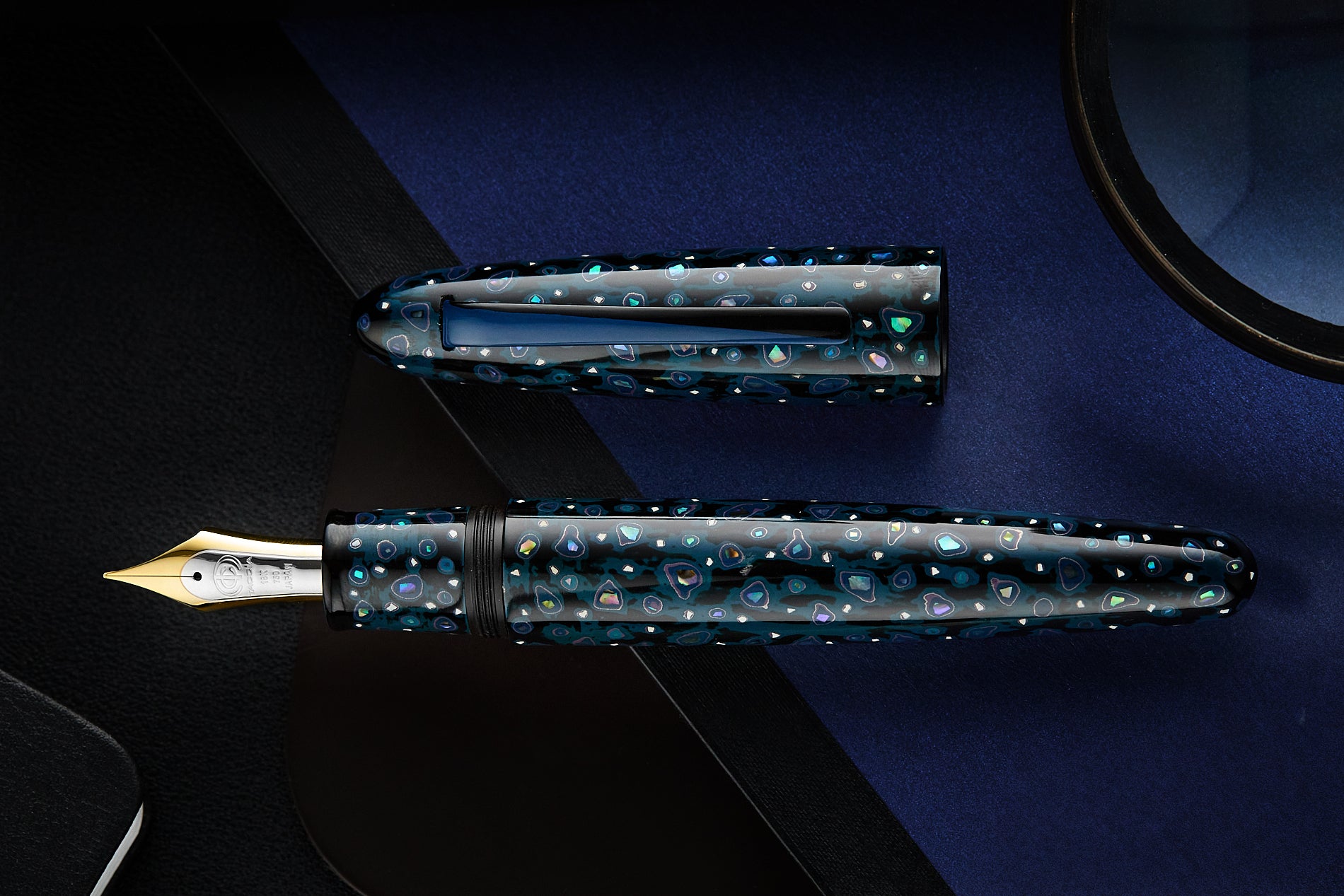 TACCIA Empress Shin Tsugaru Nuri Fountain Pen - Ao-Iro (Limited Edition)