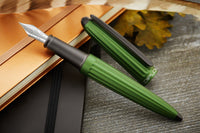 Diplomat Aero Fountain Pen - Green