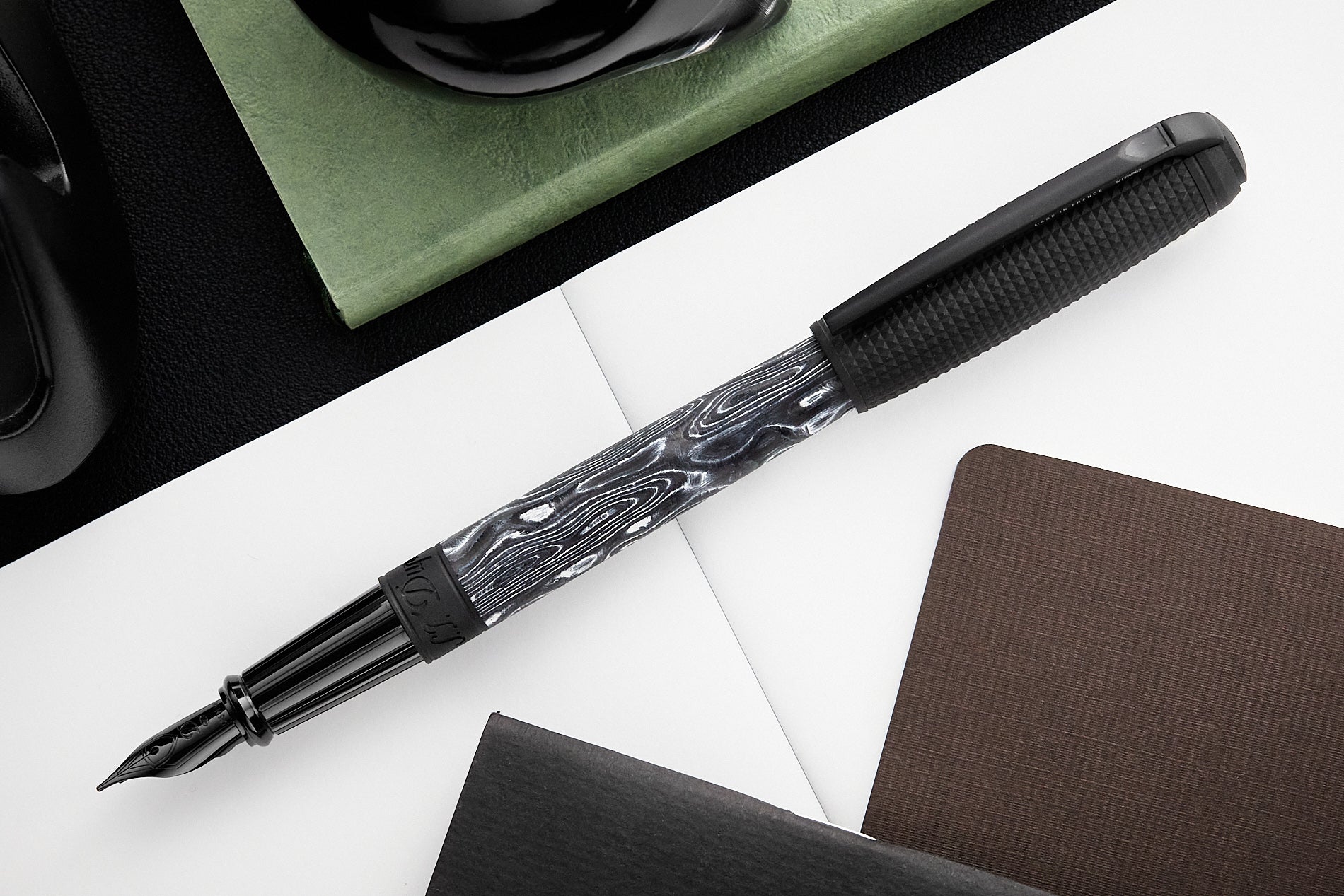 S.T. Dupont Line D Large Carbon Fountain Pen - Dark Storm