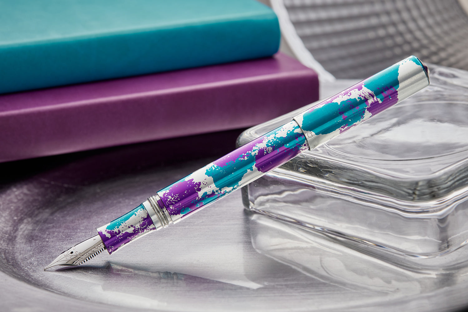 Schon DSGN Full Sized Fountain Pen - Aqua Jazz