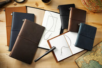 Traveler's Notebook - Black (Passport)